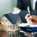 What factors influence the speed of selling a house?